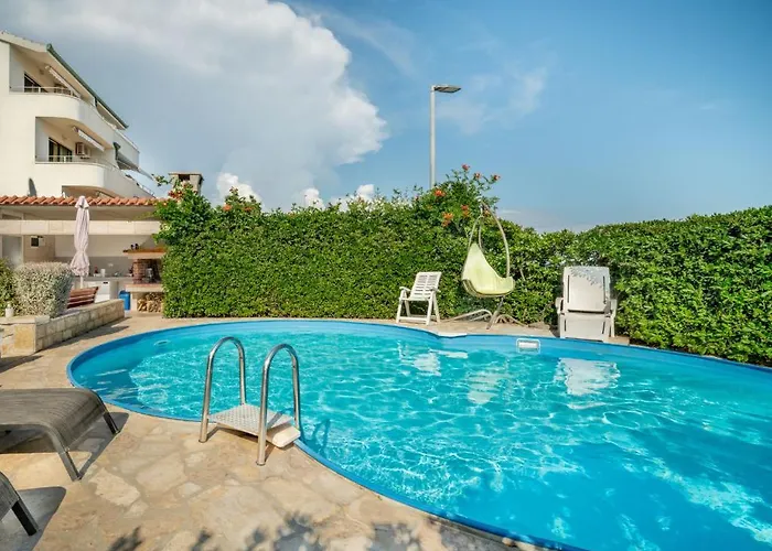 Andjelka-6 By Interhome Traù