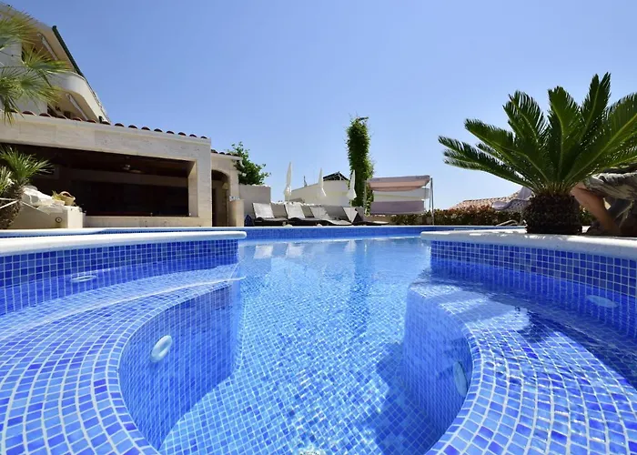 Appartamento Andjelka-6 By Interhome