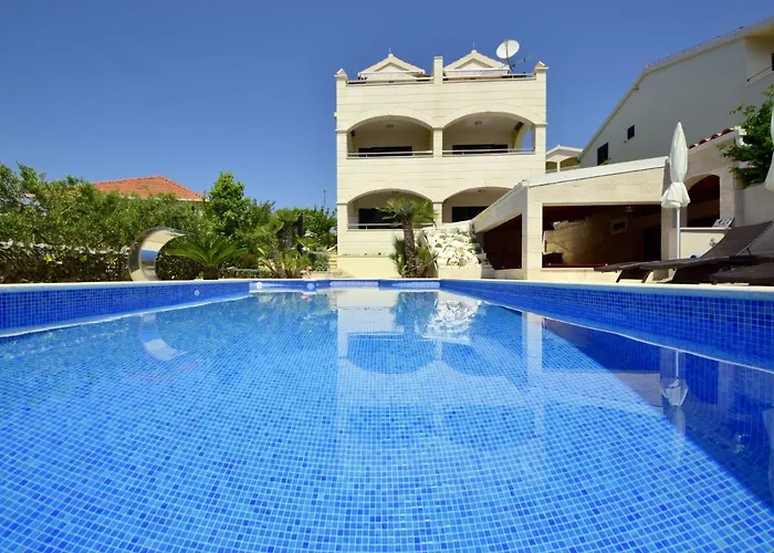 Andjelka-6 By Interhome * Traù