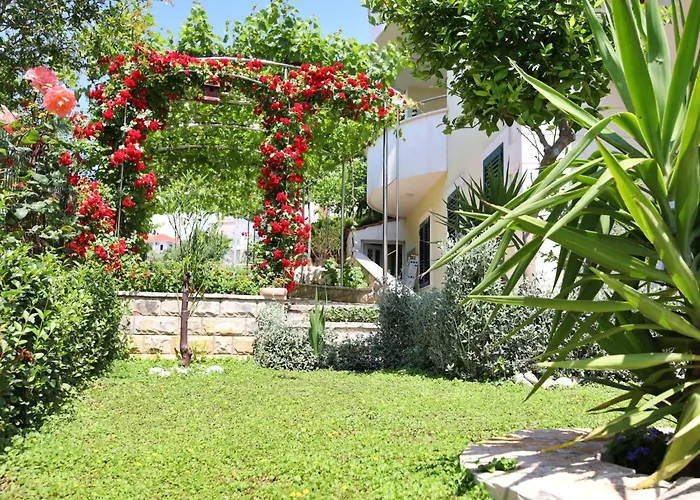 Andjelka-6 By Interhome * Traù