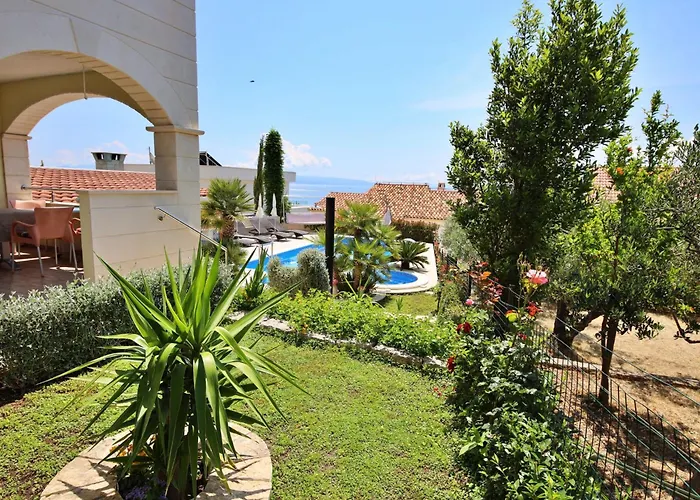 Andjelka-6 By Interhome Traù